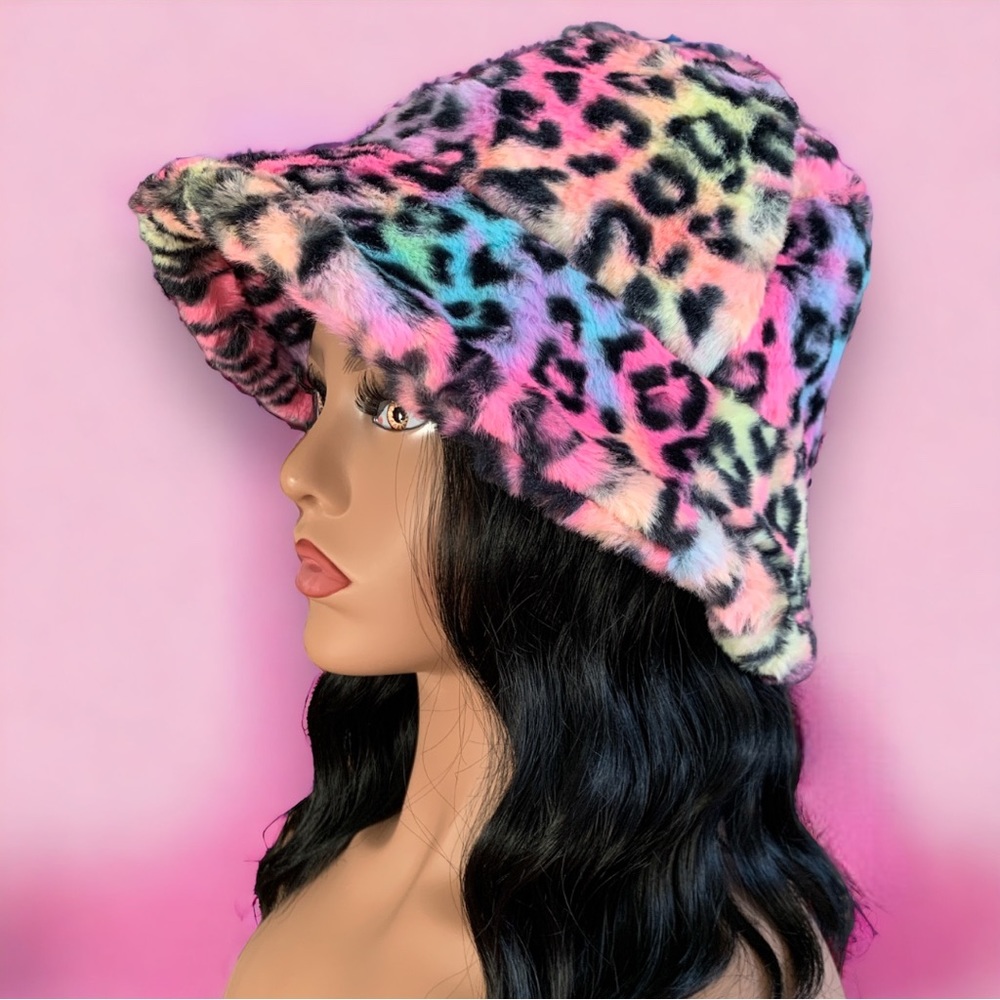 Tie-Dye Leopard Print Faux Fur Fluffy Plush Festival Statement Winter Bucket Hat